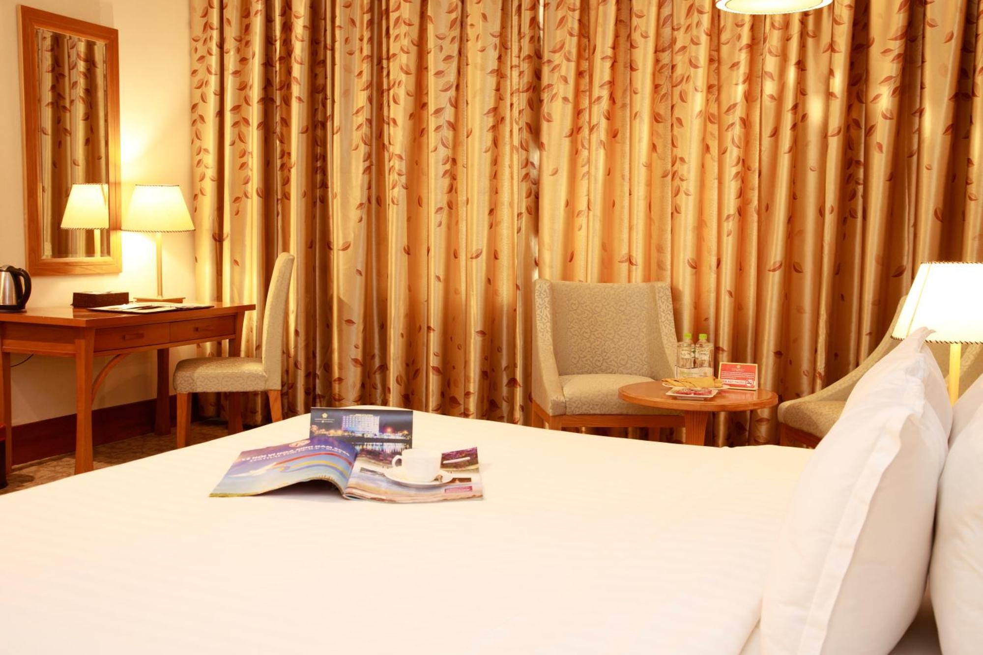 Sai Gon Dong Ha Hotel - A Member Of Saigontourist Group Quang Tri Exterior photo